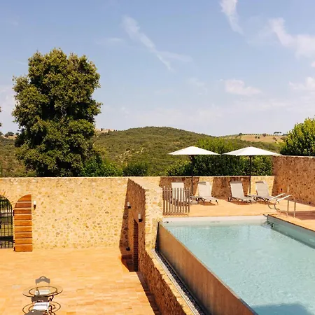 Pecora Vecchia - Collemassari Hospitality * Cinigiano