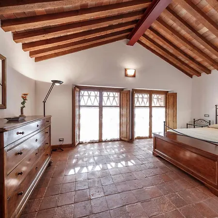 Pecora Vecchia - Collemassari Hospitality * Cinigiano